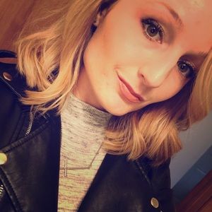 Meet your Posher, Renee